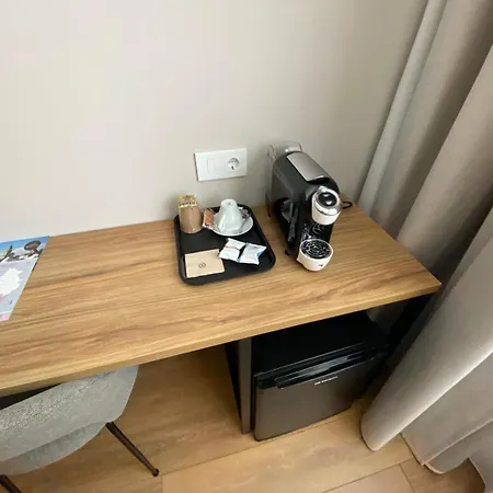 La Hotel