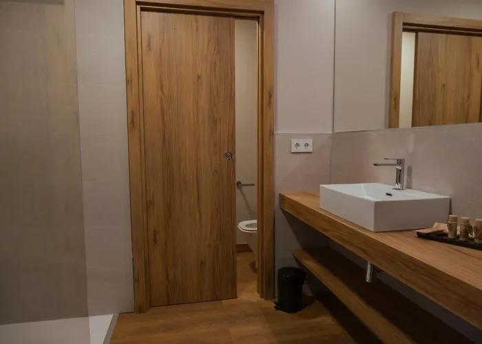 La فندق لوغو